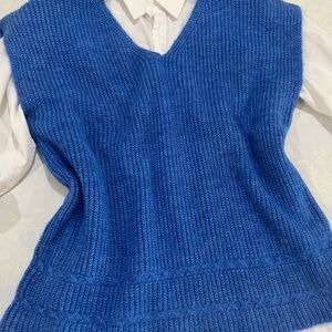 Sleeveless Marwa Blue V-Neck Sweater Vest